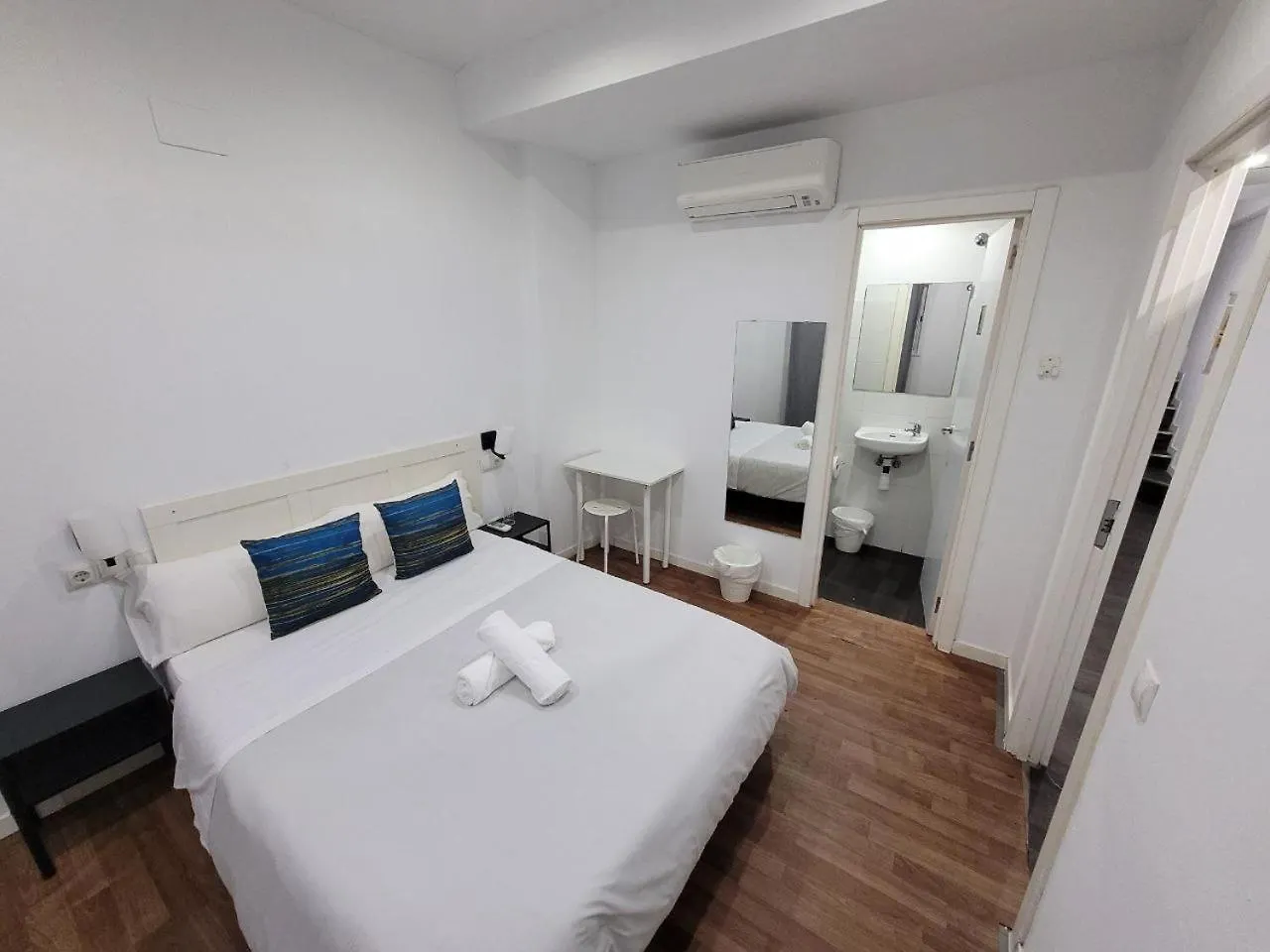 Maison d'hôtes Ayz Frailes - Auto Check-In Property (Adults Only) Málaga