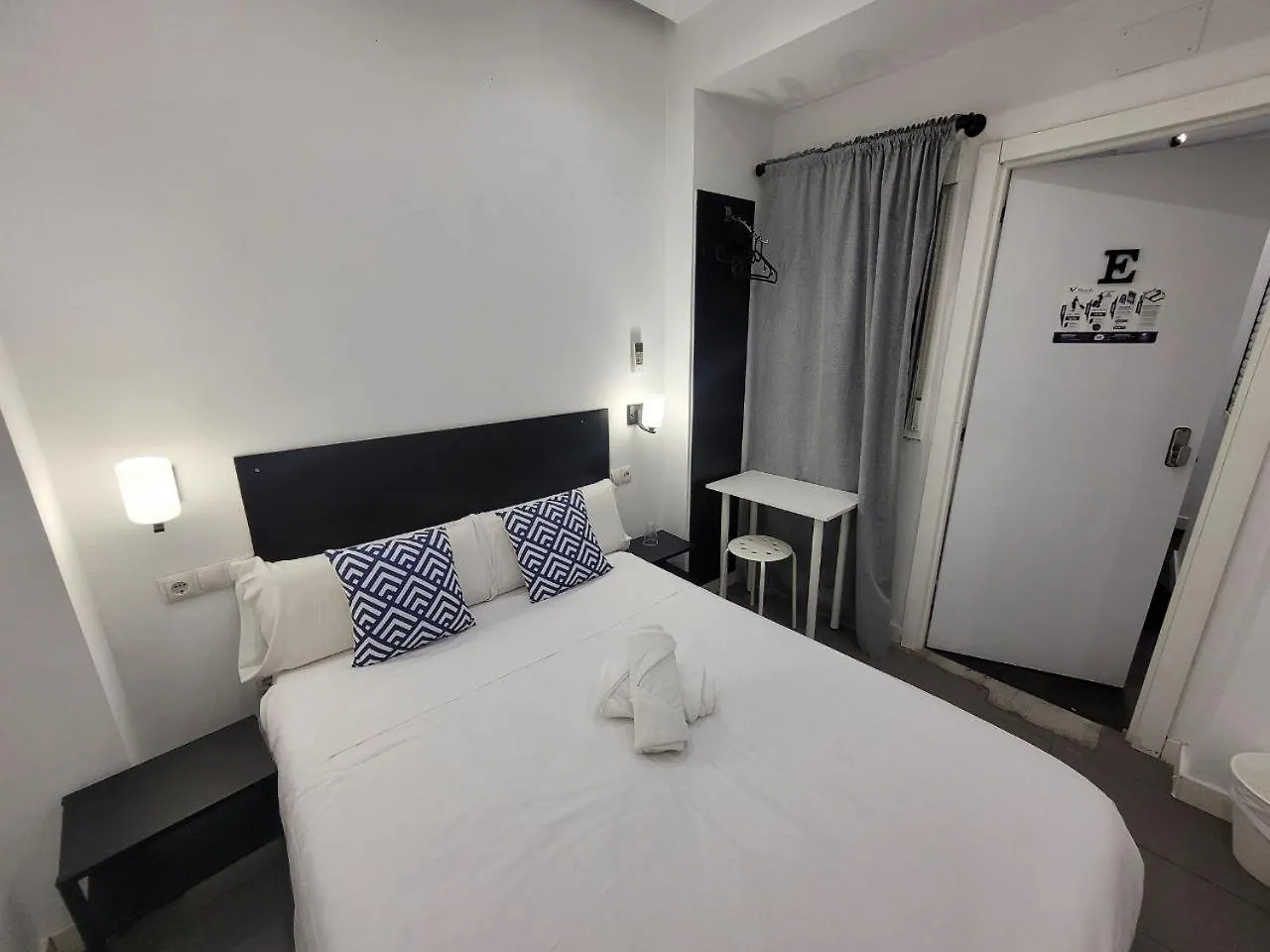 Ayz Frailes - Auto Check-In Property (Adults Only) Málaga